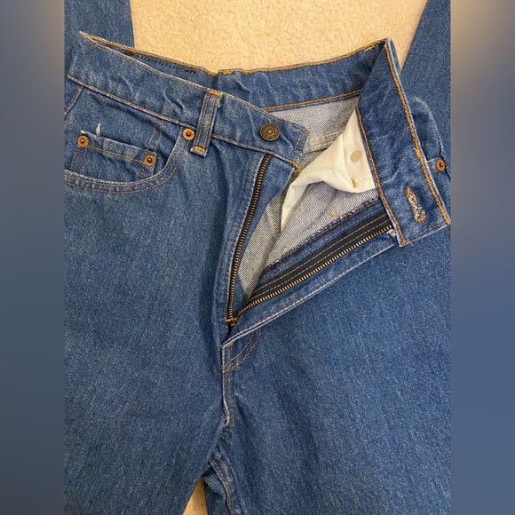 Hand Painted Denim Levi’s - Picture 5 of 8